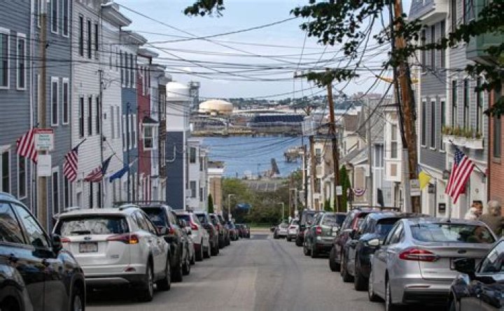 Can you park on the street in charlestown?