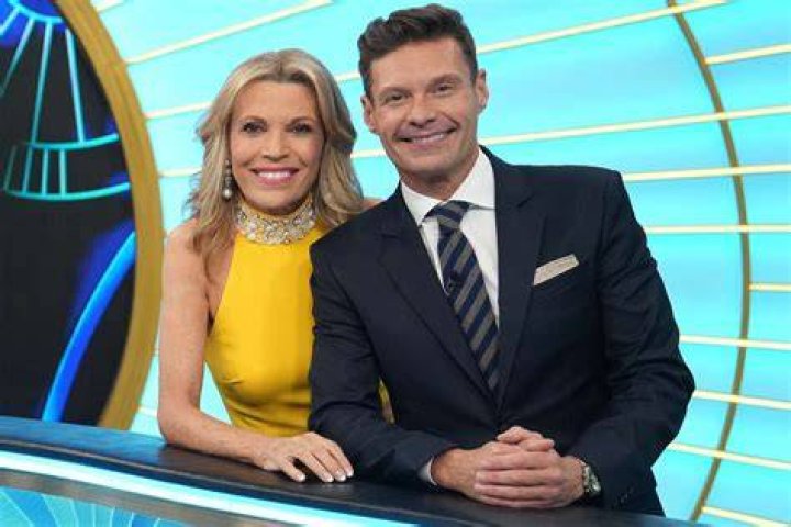 Did ryan seacrest graduate from college?
