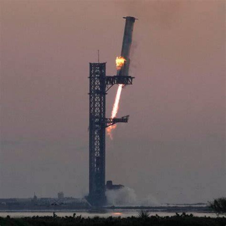 Did spacex land a rocket?