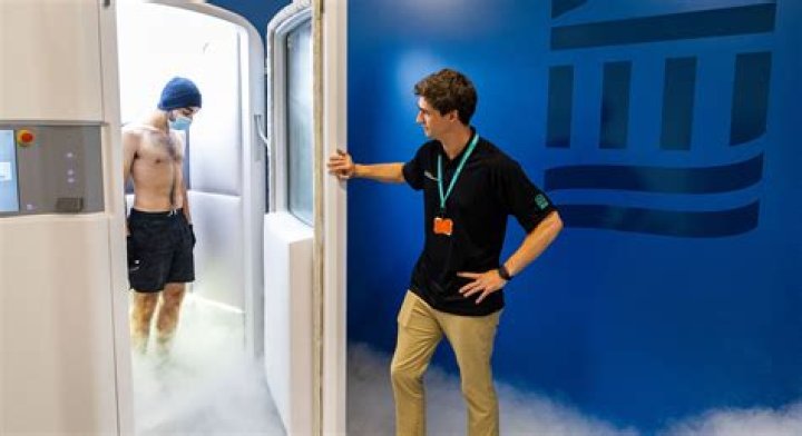 Do cryogenic chambers hurt?