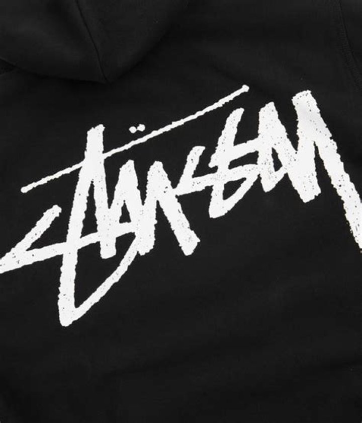 Do stussy hoodies run big?