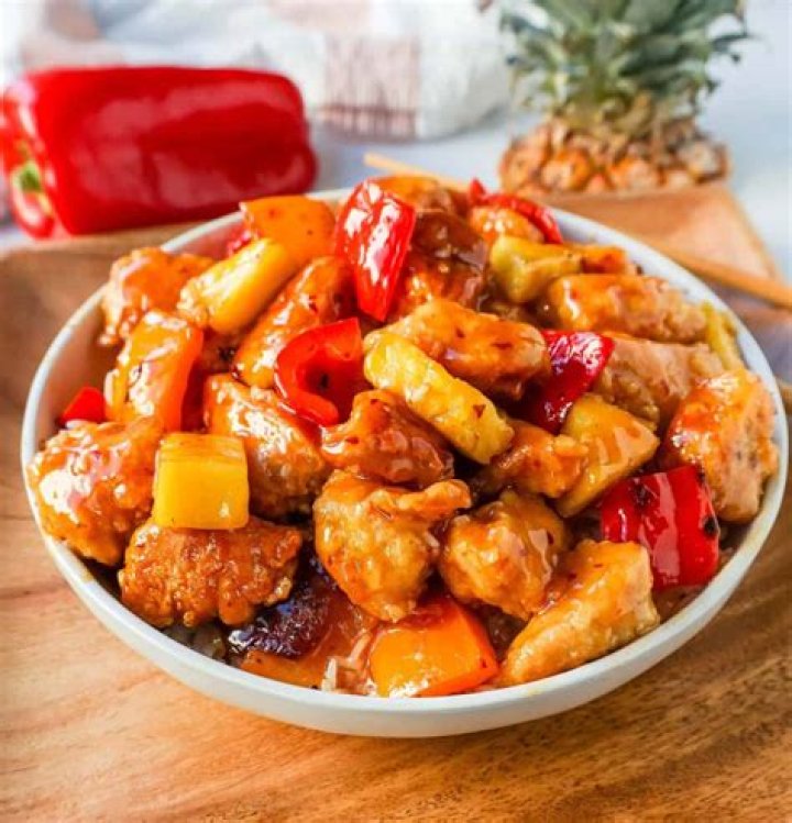 Does sweet and sour chicken have dairy?