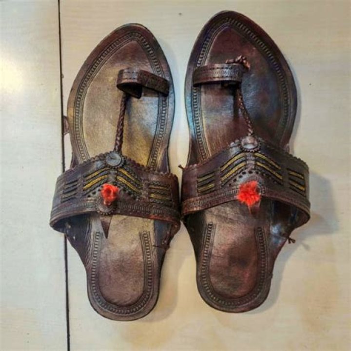 What is the meaning of chappal?