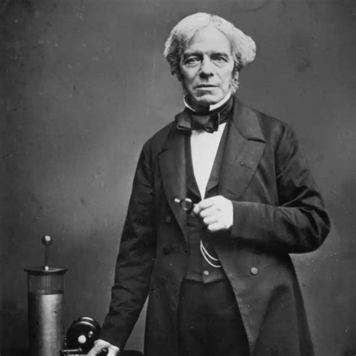 Who is ampere and his contribution brainly?