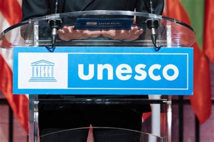 Who is funding unesco?